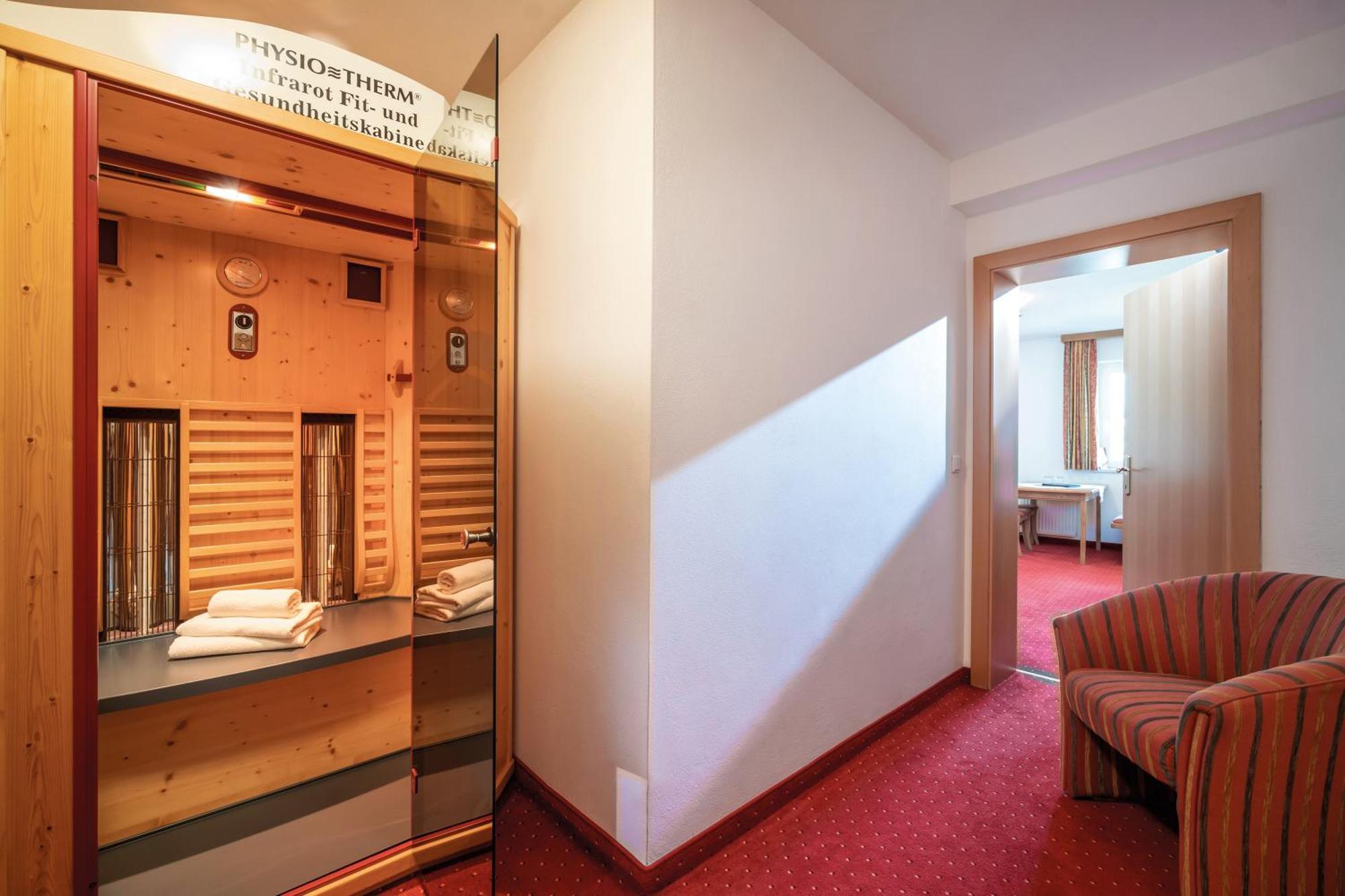 Hotel Maria Theresia 겔로스 외부 사진
