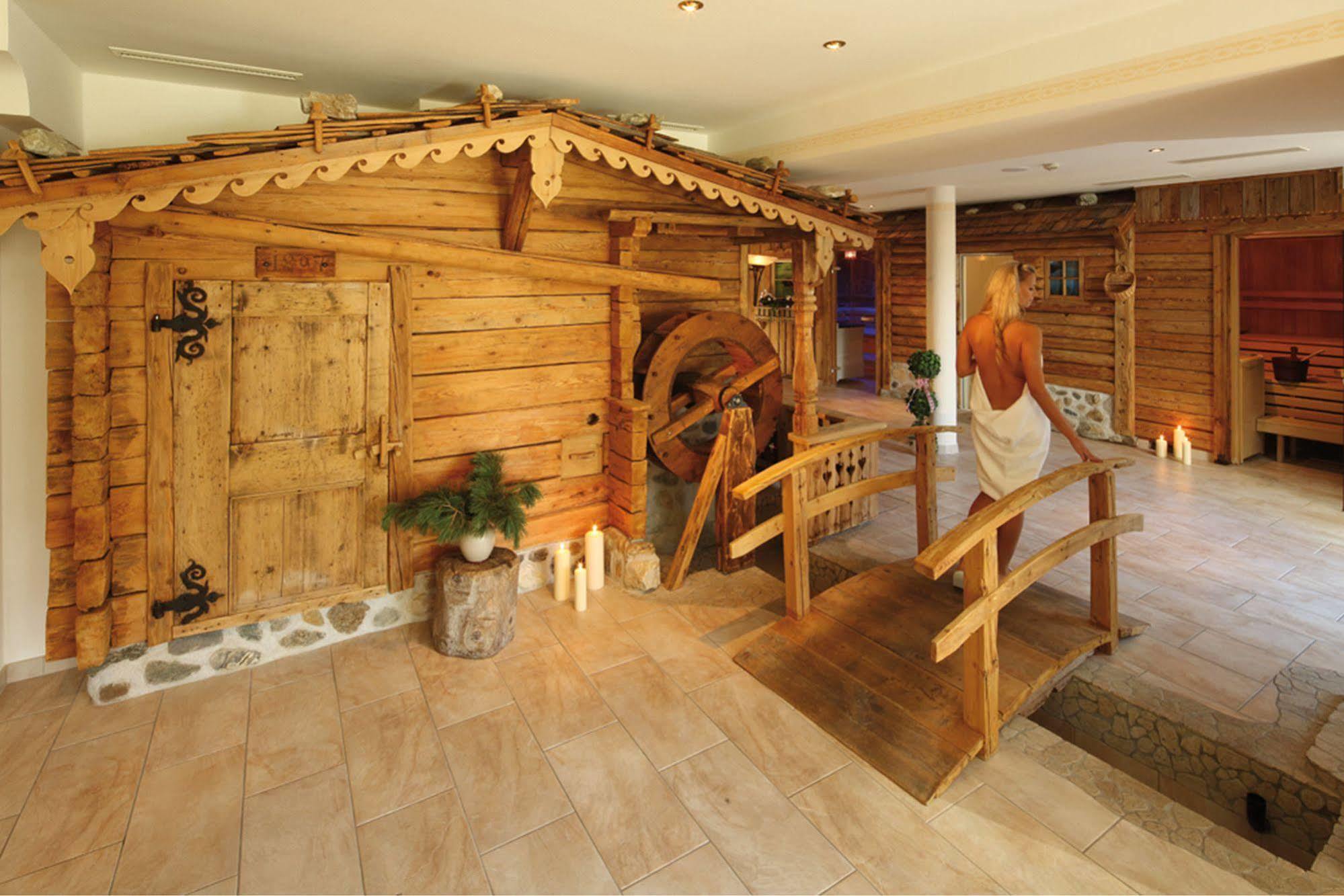 Hotel Maria Theresia 겔로스 외부 사진